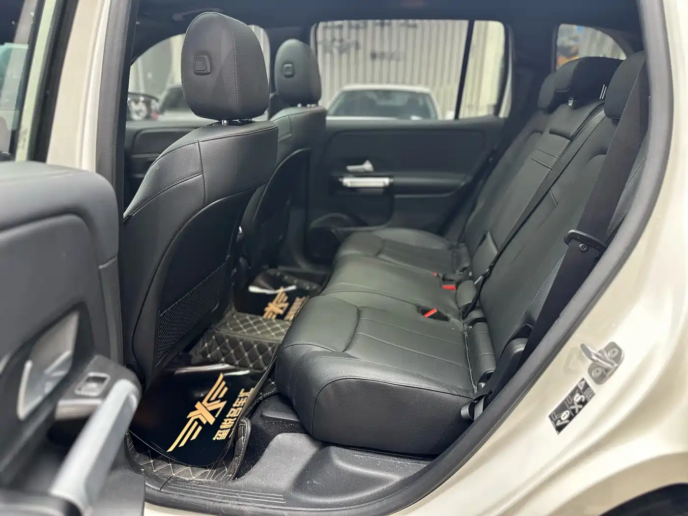 Mercedes-Benz GLB 2024 GLB 220 Dynamic фото 8