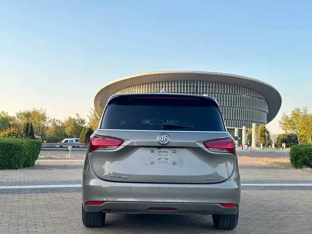 Buick GL6 2021 2021 323T Mild Hybrid Connected Premium Trim