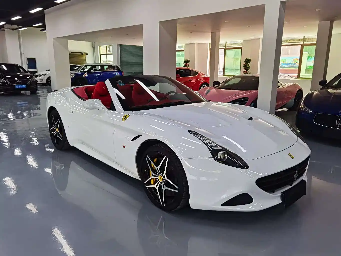 Ferrari California T 2015 3.9T Standard фото 3