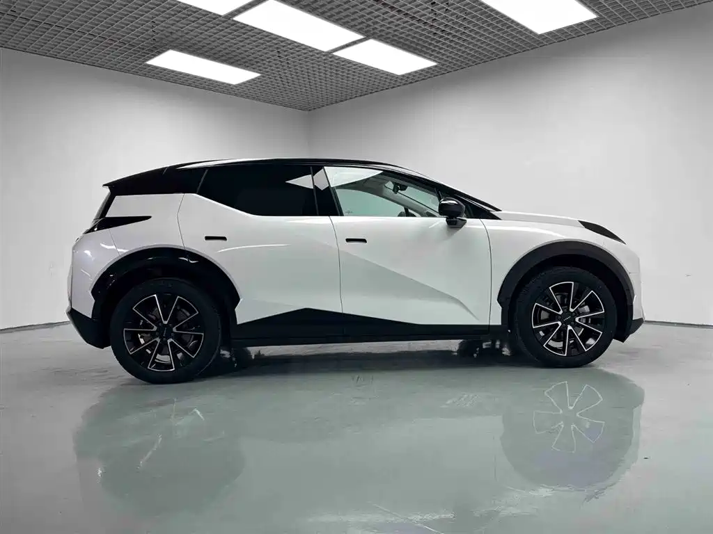 ZEEKR EXTREME KRYPTON X