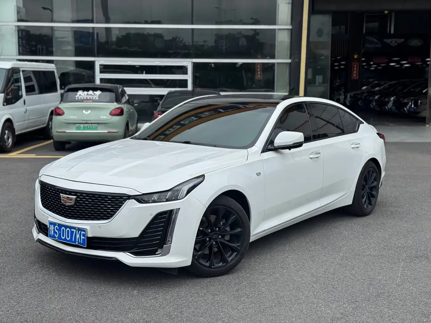 CADILLAC CT5
