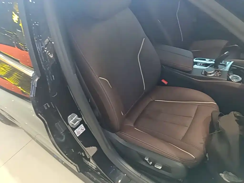 BMW 5 Series New Energy 2024 2022 Model Second Facelift 535Le M Sport Package