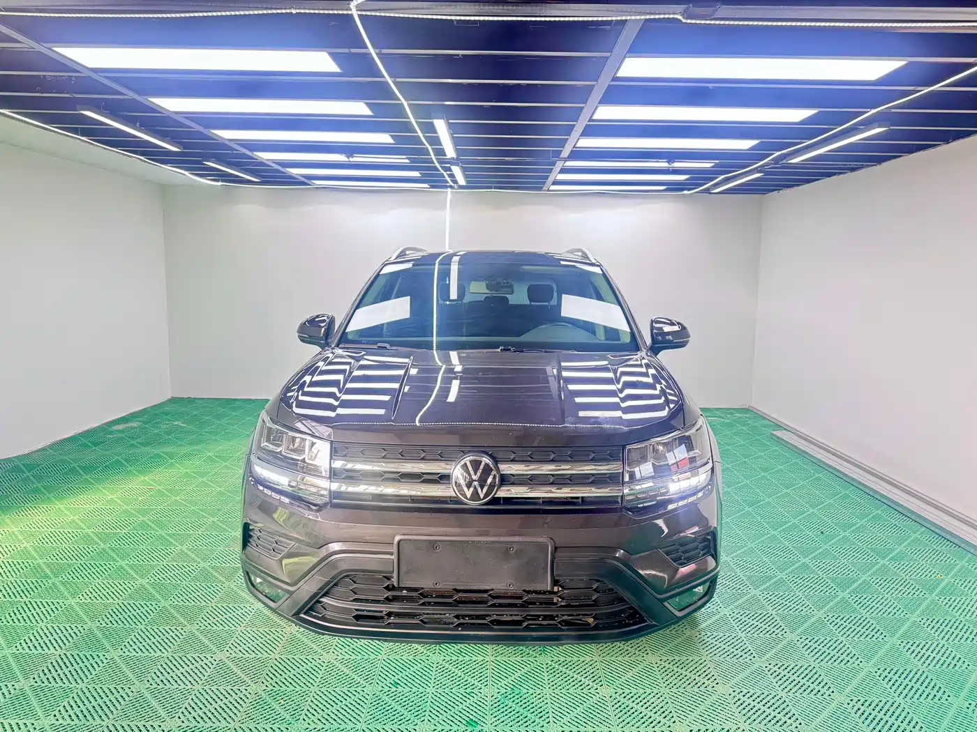 Volkswagen Tharu 2022 280TSI FWD Luxury Edition фото 2