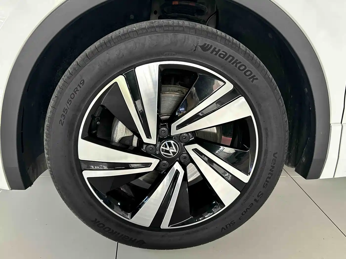 Volkswagen Tiguan X 2022 330TSI 2WD Flagship Edition фото 22