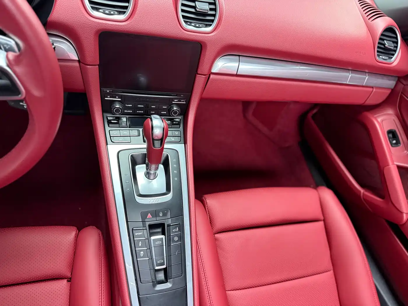 Porsche 718 2016 Boxster 2.0T фото 12