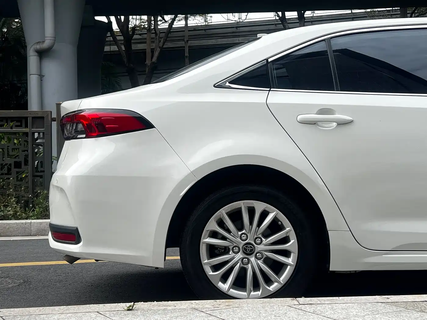 Toyota Allion 2021 2.0L Luxury Edition фото 11