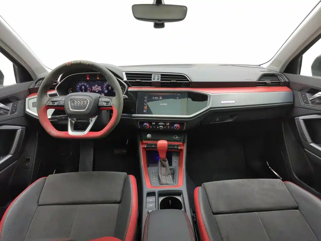 Audi Q3, миниатюра 5