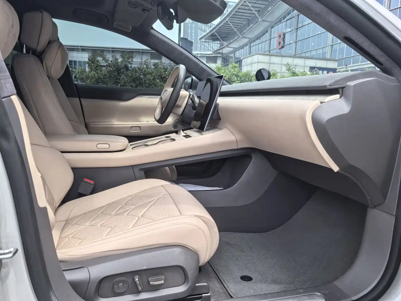 NIO ET7 2024 2024 75kWh Executive Edition