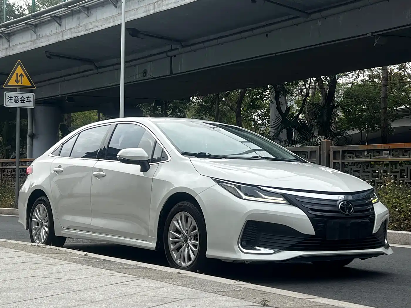 Toyota Allion 2021 2.0L Luxury Edition фото 3