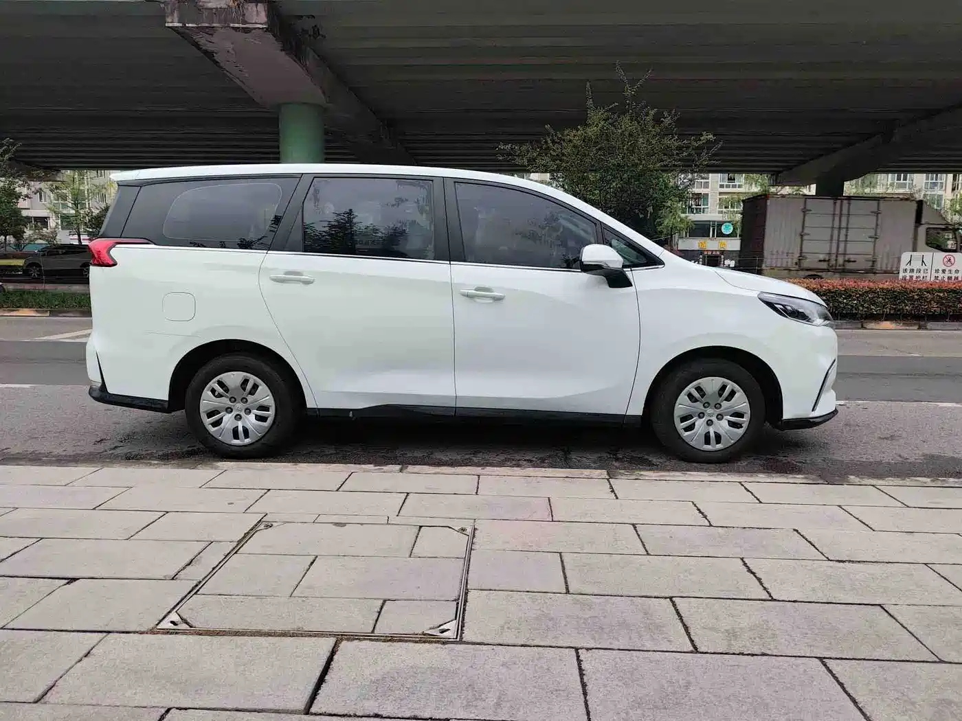 SAIC Maxus Maxus G50 2021 1.5T Automatic Easy Tour B фото 13