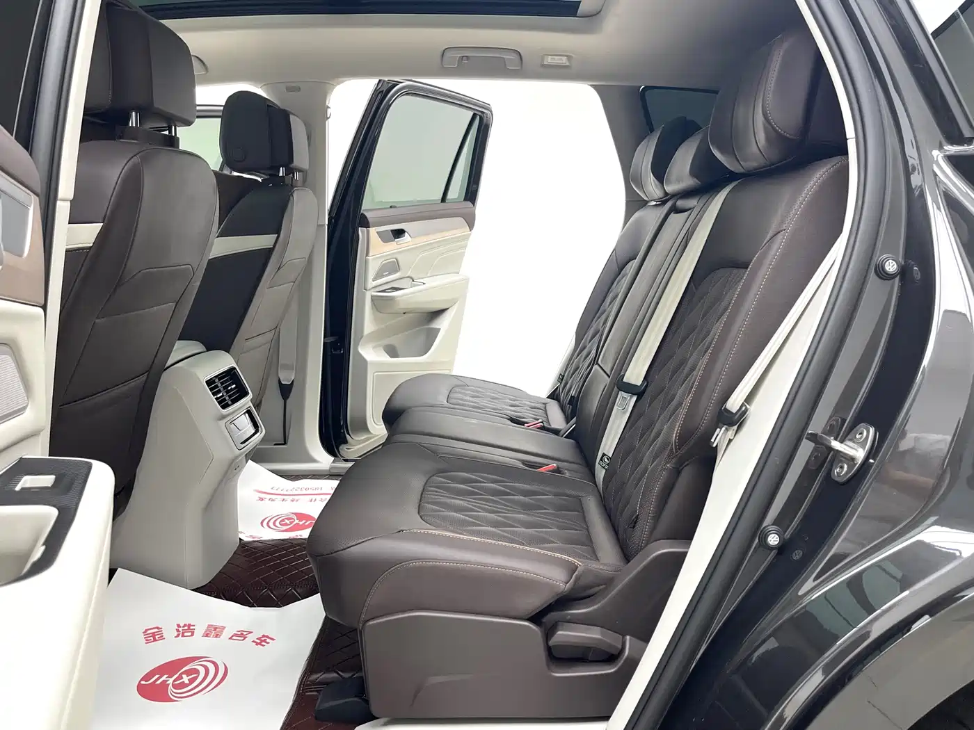 Фото 9 - Volkswagen Talagon