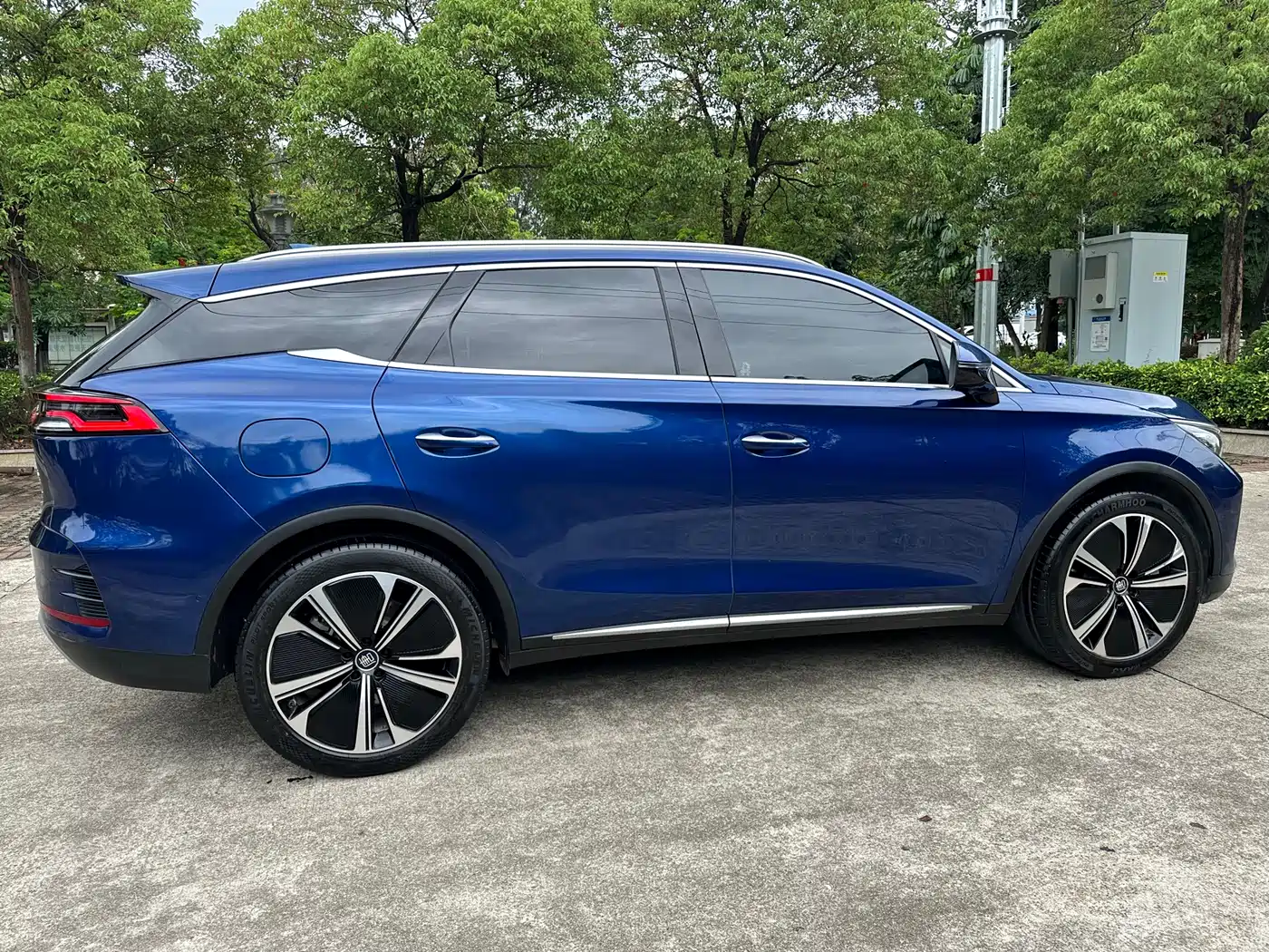 BYD Tang New Energy 2022 DM-p 215KM AWD Flagship фото 22