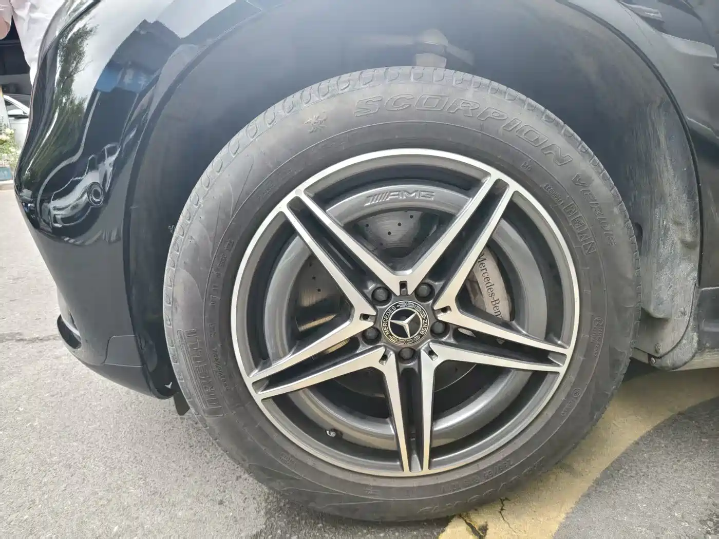 Mercedes-Benz EQC 2021 EQC 400 4MATIC фото 5