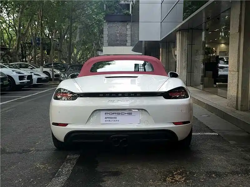 Porsche 718 2022 Boxster 2.0T фото 6