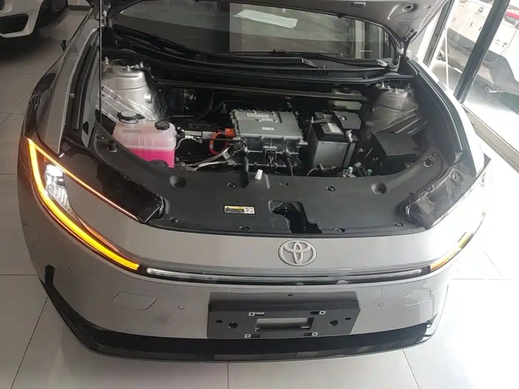 Toyota bZ5 2025 Model 630 MAX Smart Edition фото 20