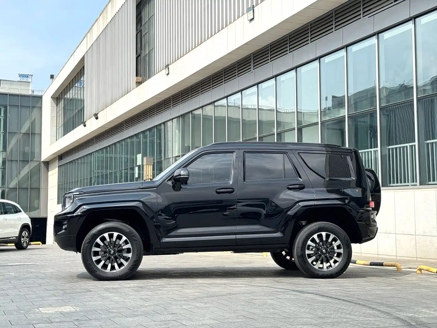 Tank 700 New Energy 2024 Hi4-T Extreme Edition фото 5