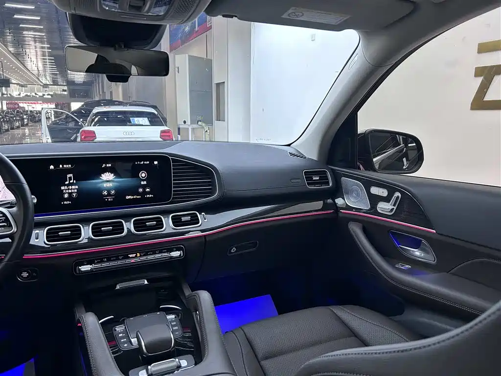 Mercedes-Benz GLE 2021 GLE 350 4MATIC Fashion фото 15