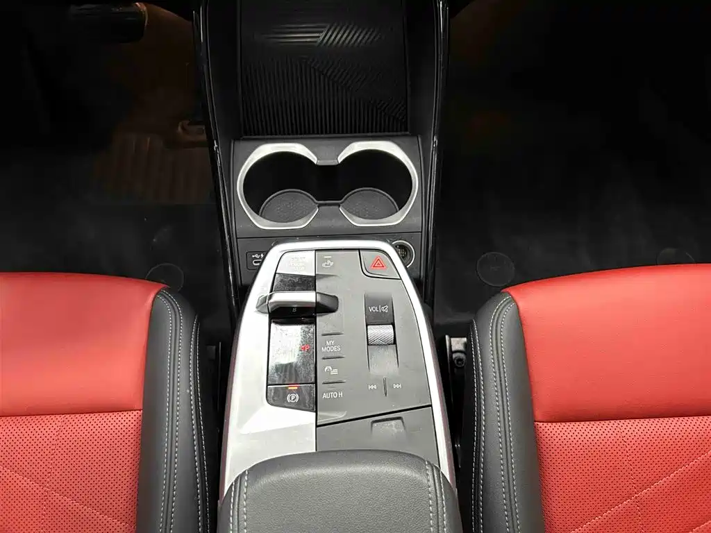 BMW X1 2023 sDrive20Li X Design Package фото 5