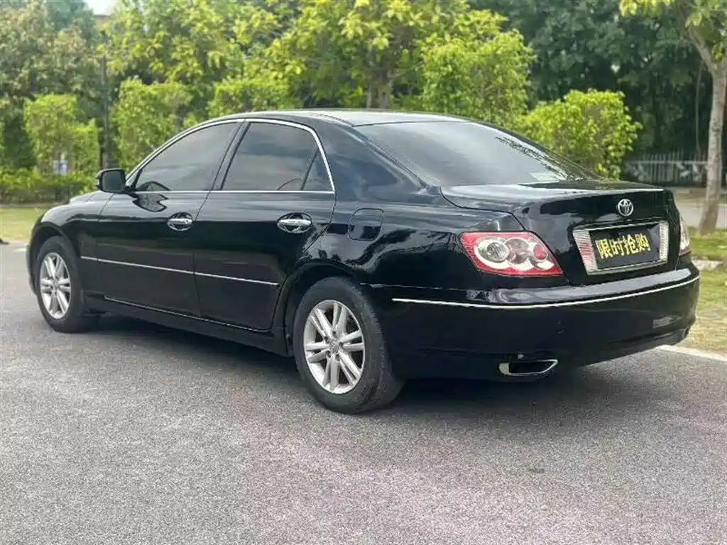 Toyota Reiz 2008 2.5S Special Commemorative Edition фото 4