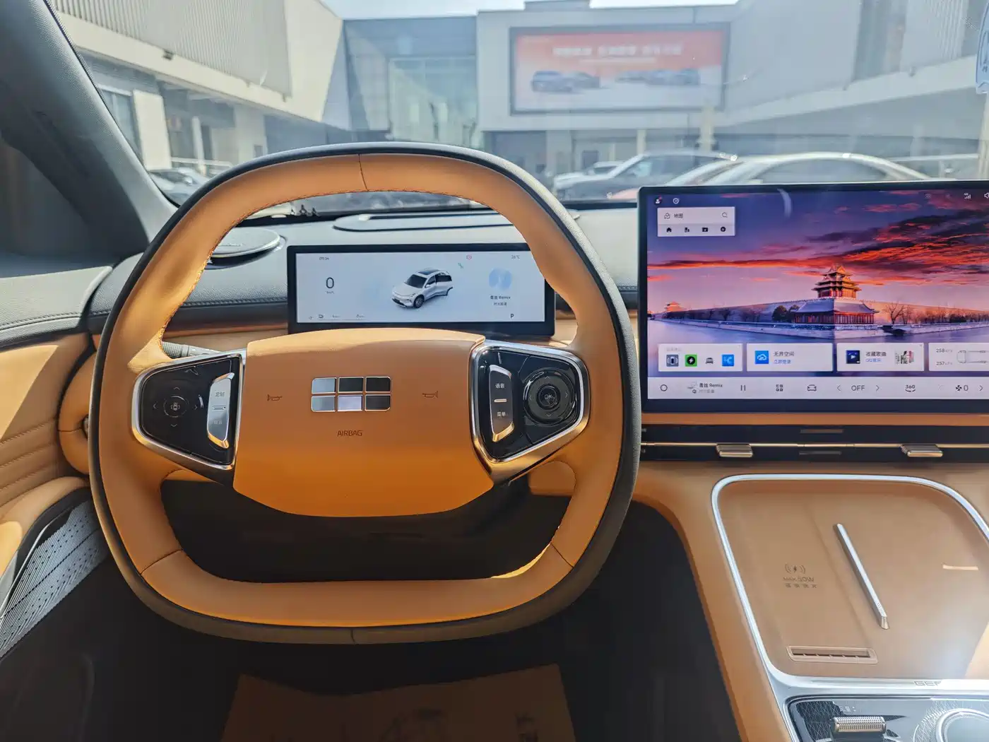 Geely Galaxy Galaxy Starship 7 EM-i 2025 120km Navigation Edition фото 18