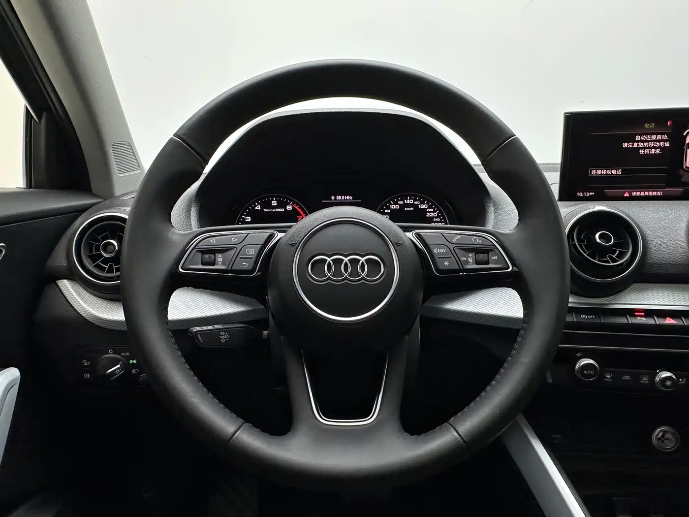 Audi Q2L 2018 35 TFSI Fashion Elegance China VI фото 19