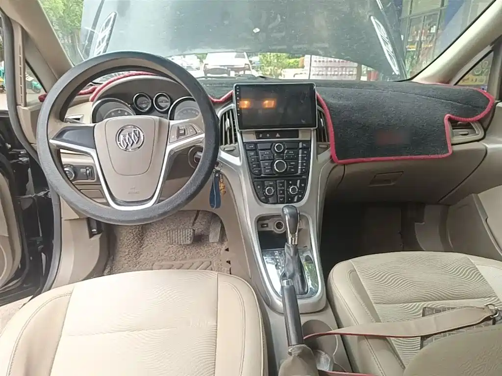 Buick Excelle 2013 GT 1.6L Automatic Fashion Edition фото 10