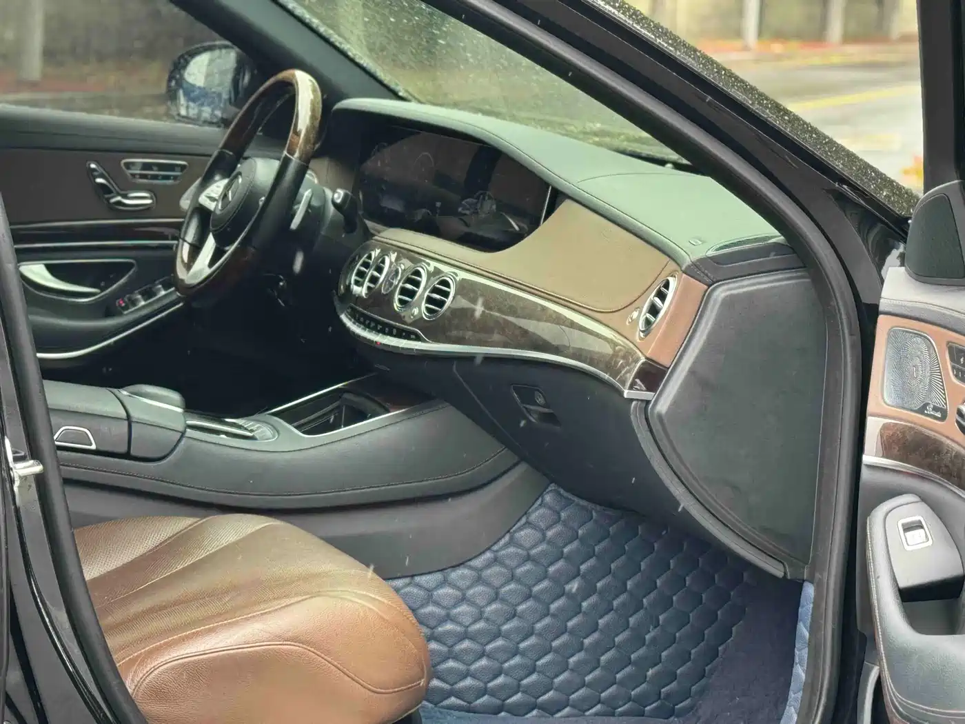 Mercedes-Benz S-Class 2020 S 350 L Premium Edition Collector's Version фото 12