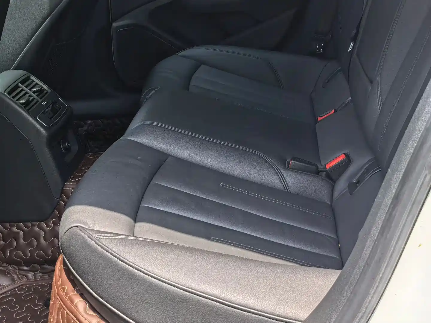 Фото 5 - Audi A5 (Import)