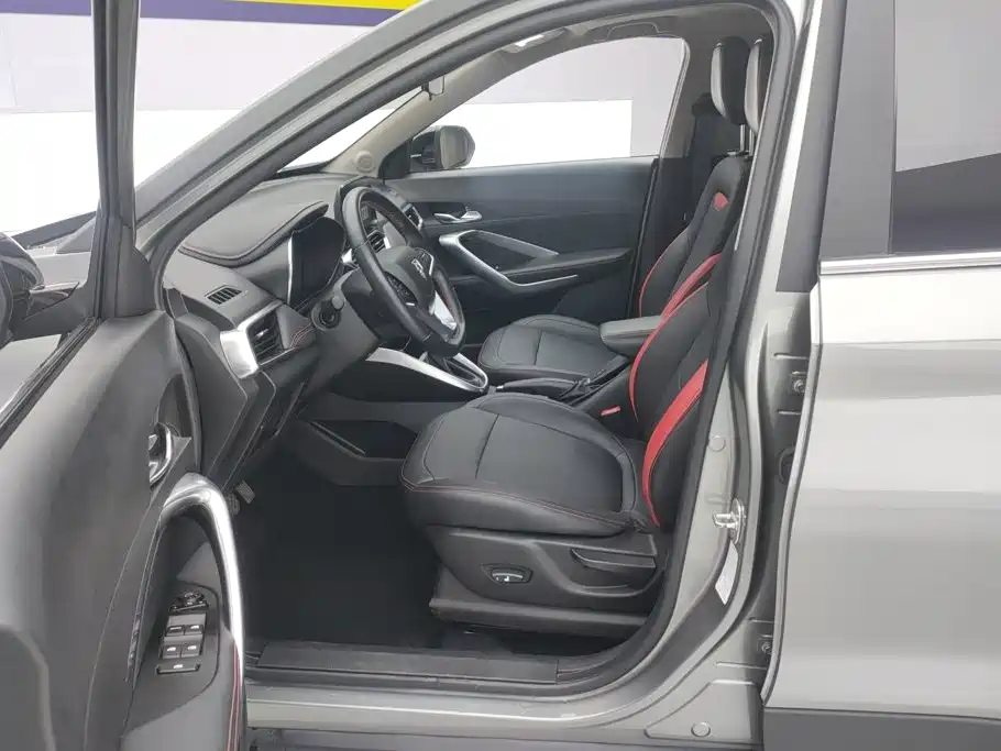 Baojun 510 2020 2019 1.5L CVT Superior Edition China VI