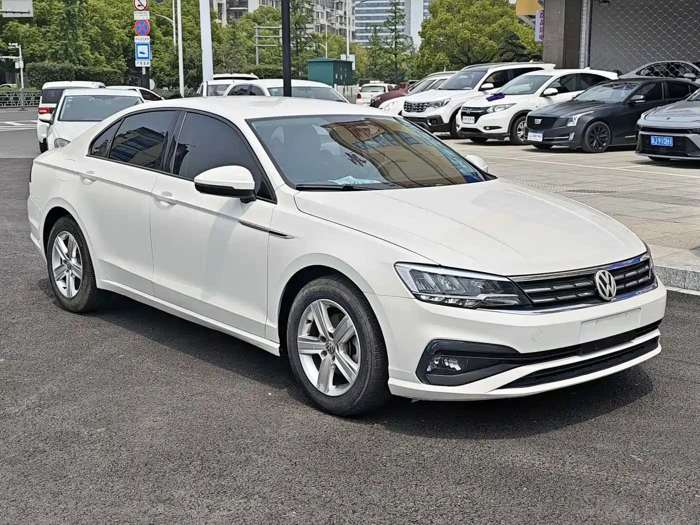 Volkswagen Lamando 2019 230TSI DSG Trend Edition China V фото 6