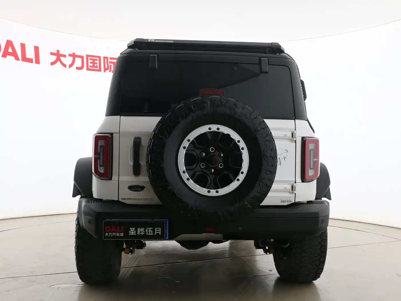 Ford Bronco 2025 2024 2.3T Black Diamond Big Foot Off-Road Edition