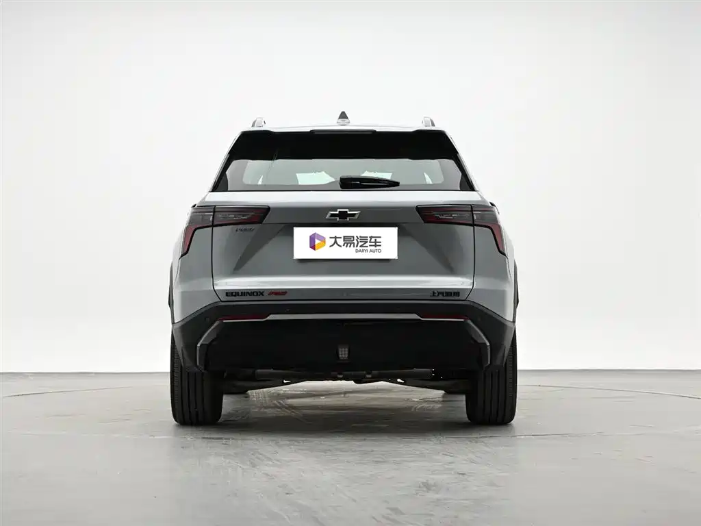 Chevrolet Equinox Plus 2024 102km RS Flagship Edition фото 4