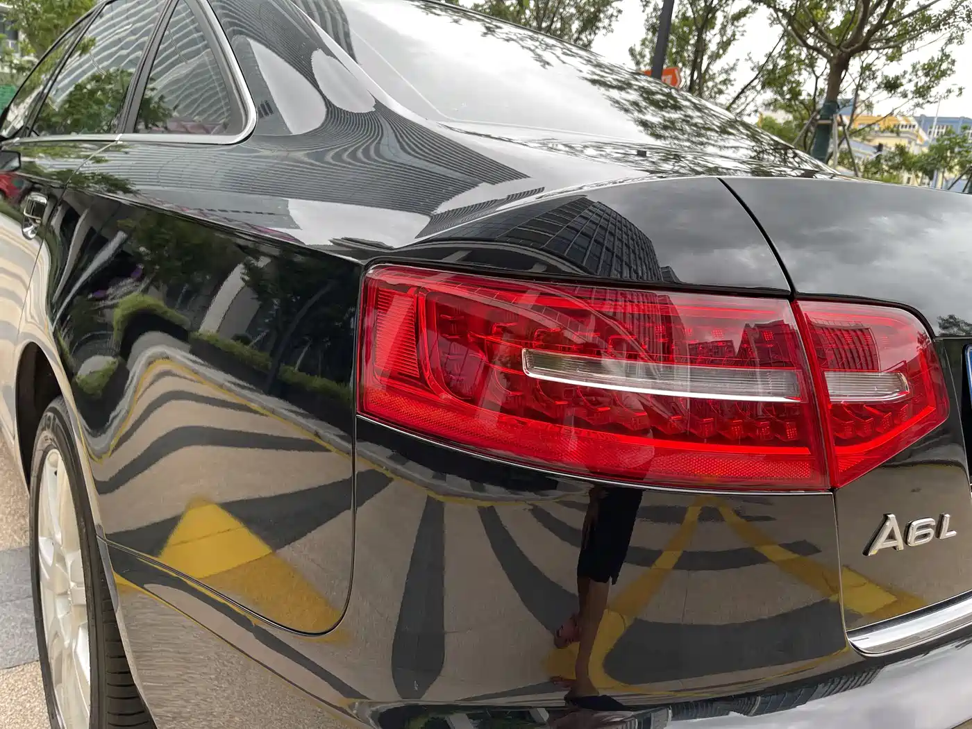 Photo 19 - Audi A6L