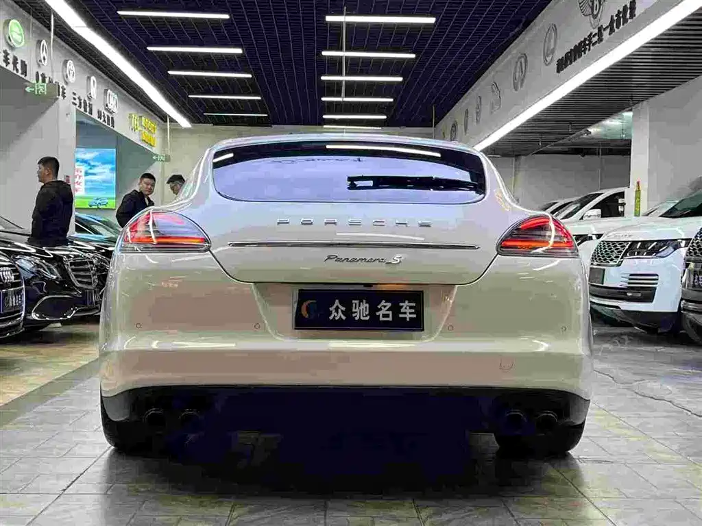 Porsche Panamera 2010 Panamera 3.6L фото 8