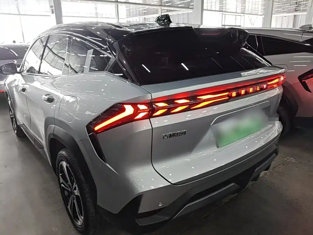 Geely Galaxy Galaxy L7 2025 2025 EM-i 115km Explorer+ Edition