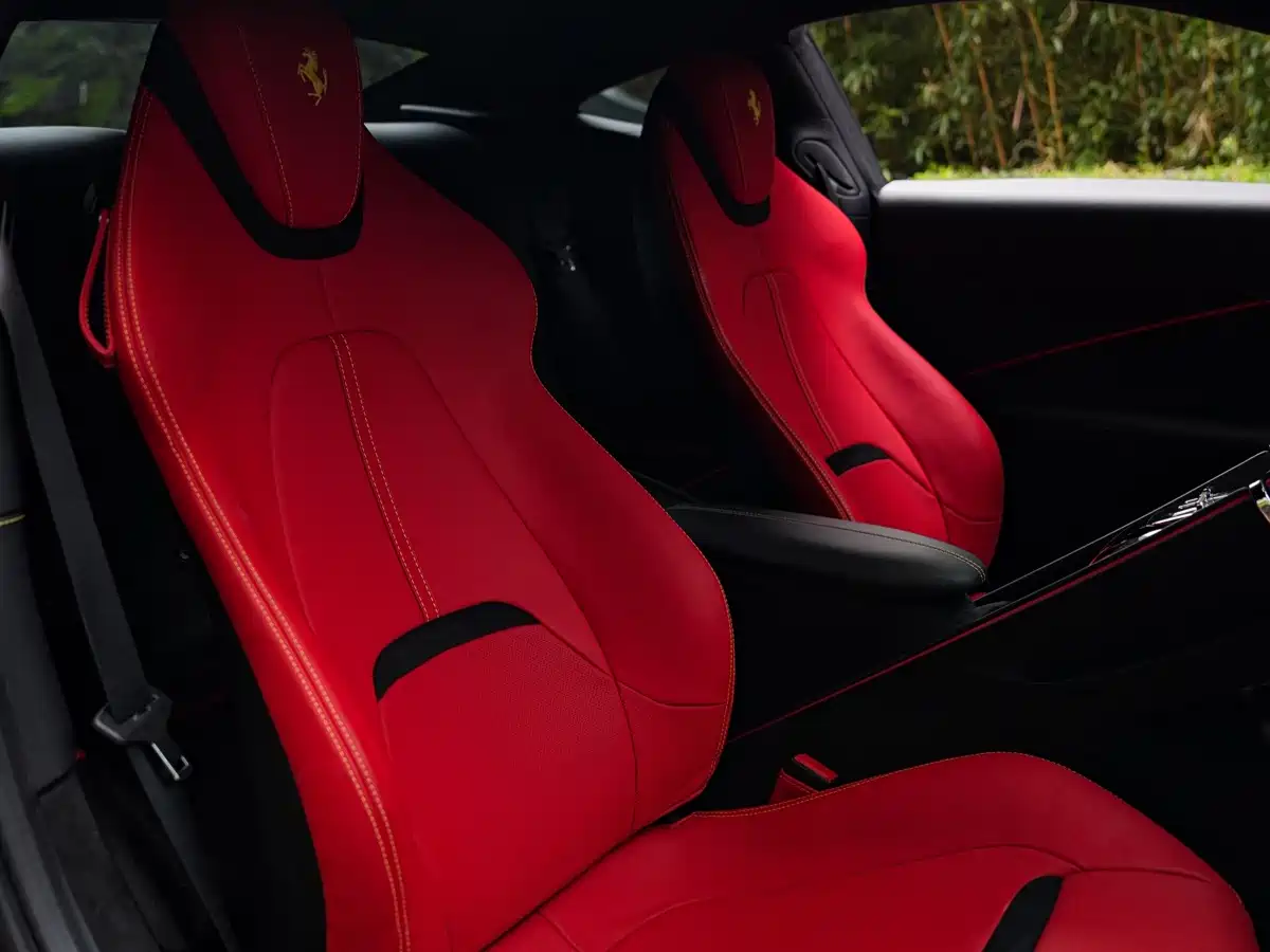 Ferrari Roma 2024 2020 3.9T V8
