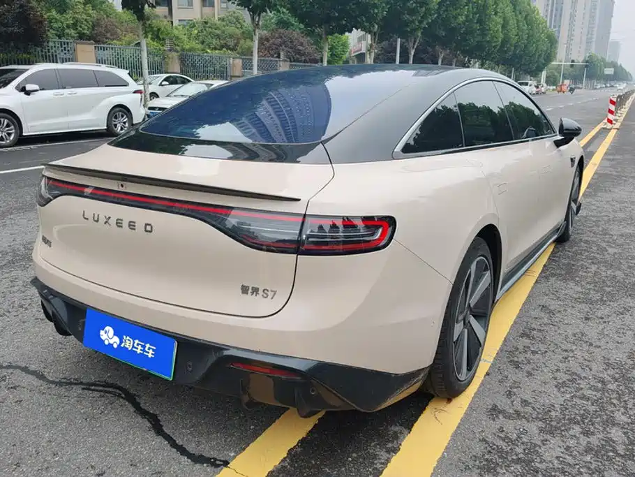 Zhijie S7 2024 2024 Max RS AWD Performance