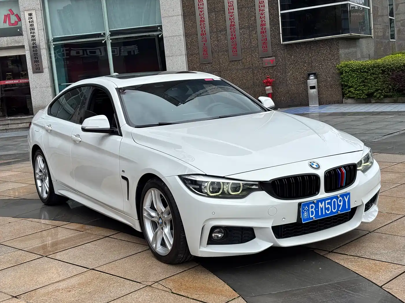 BMW 4 Series 2017 425i Gran Coupe Leading M Sport Package фото 3