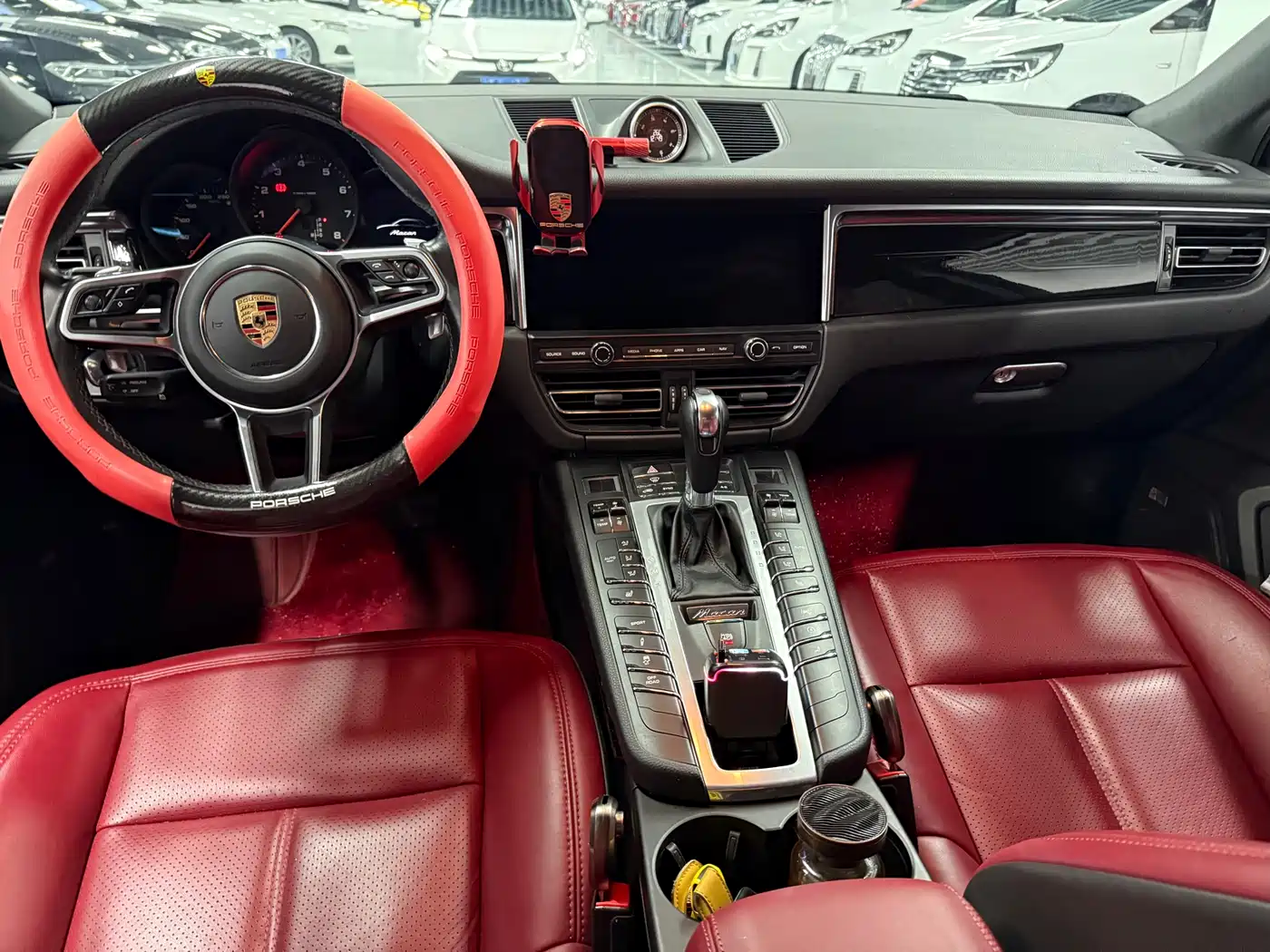 Porsche Macan 2020 Macan 2.0T фото 14