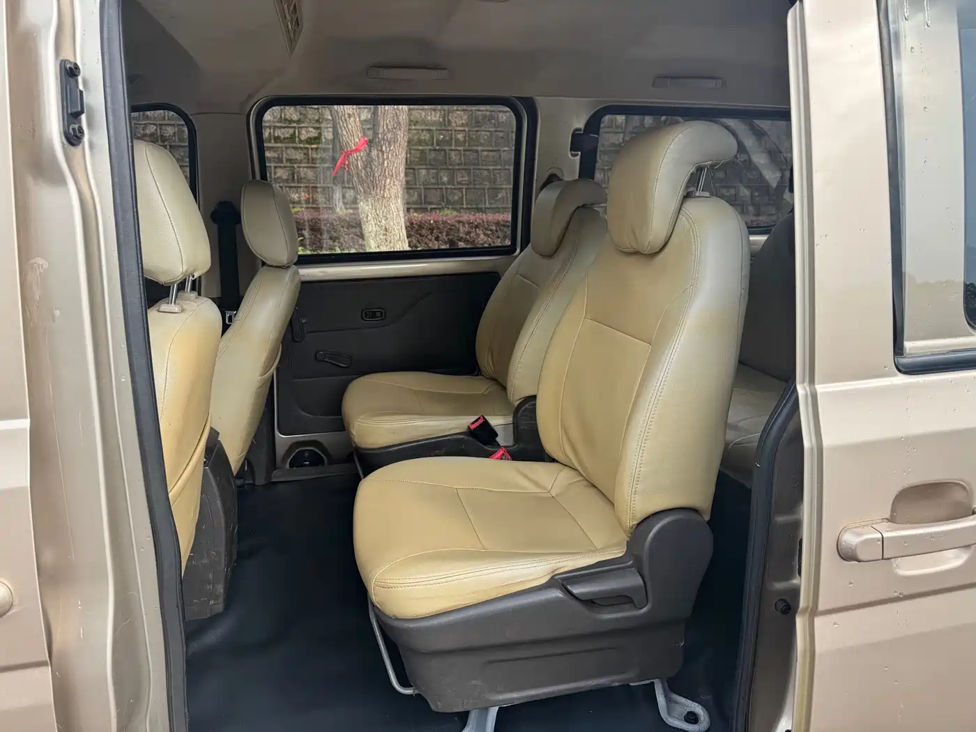 Wuling Motors Wuling Rongguang V 2016 2016 1.5L Standard