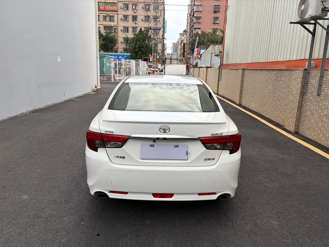 Toyota Reiz 2013 2.5S Elite Edition фото 8