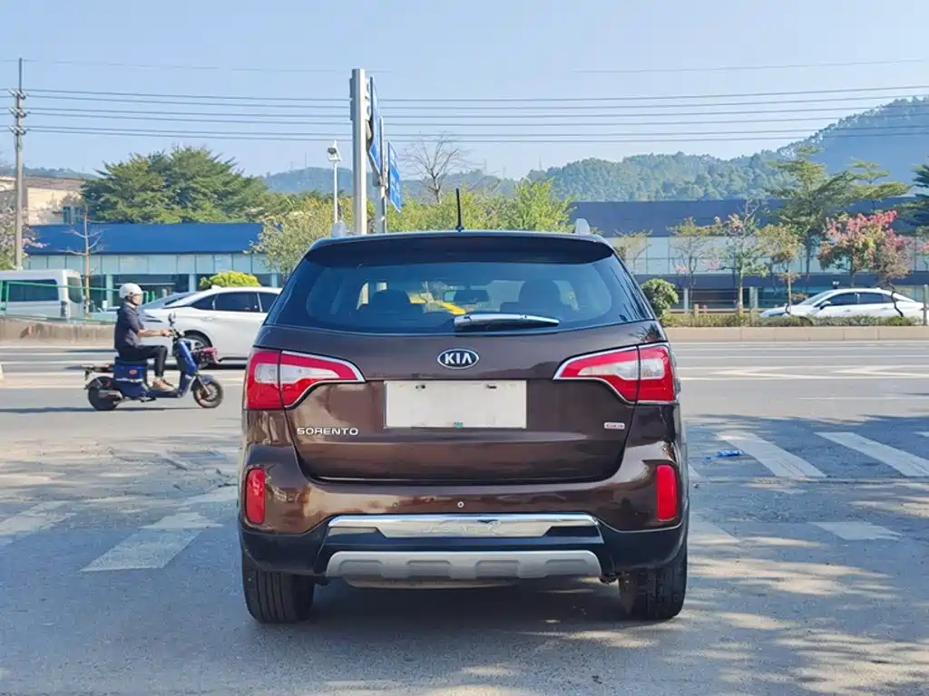 Photo 23 - Kia Sorento