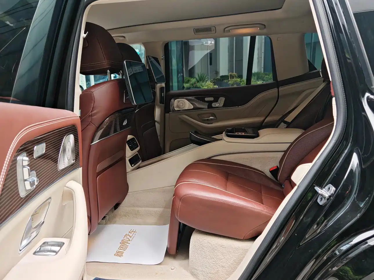Mercedes-Benz Maybach GLS 2021 GLS 480 4MATIC фото 8