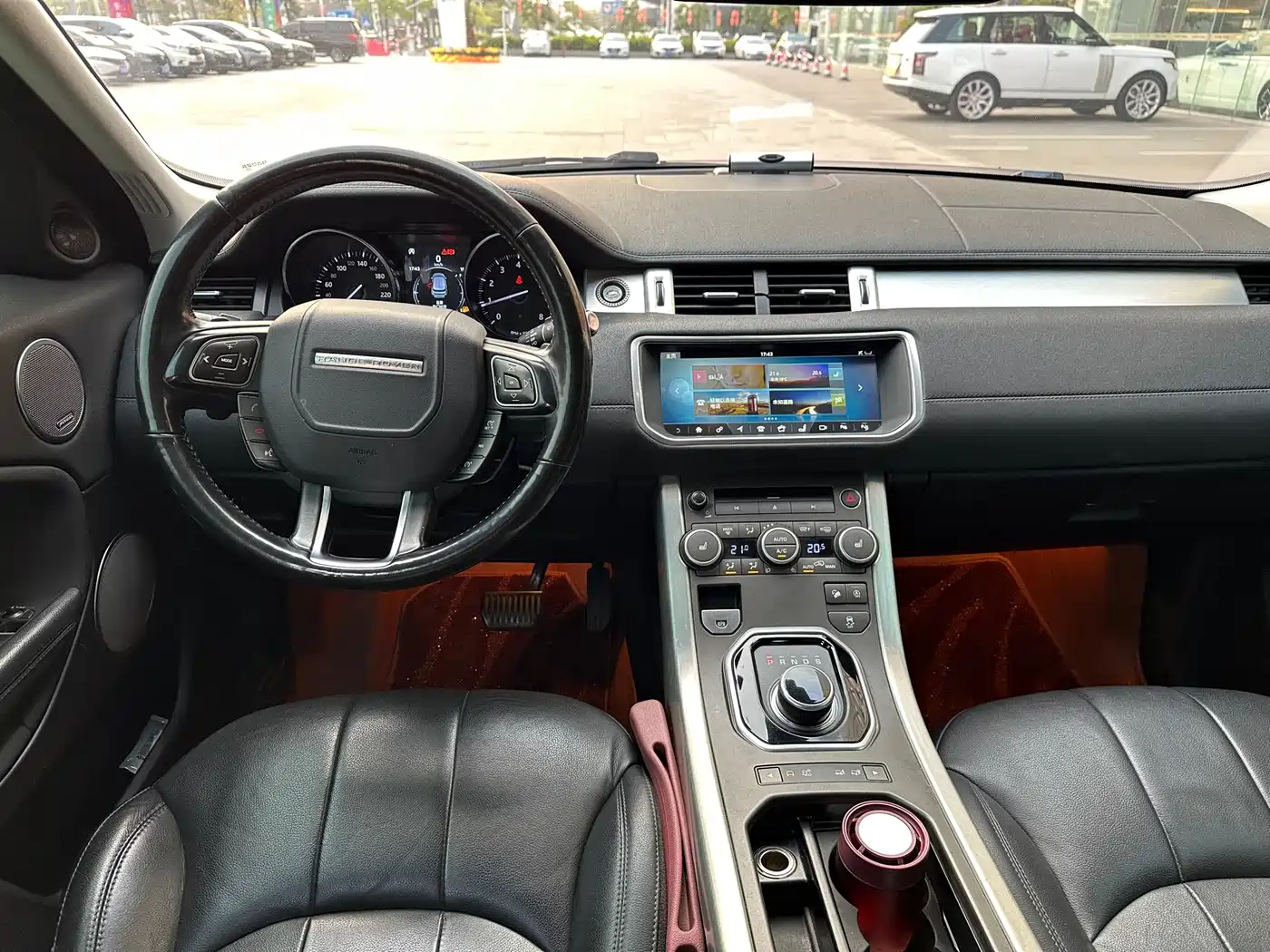 Land Rover Range Rover Evoque 2018 240PS SE Smart Edition фото 5