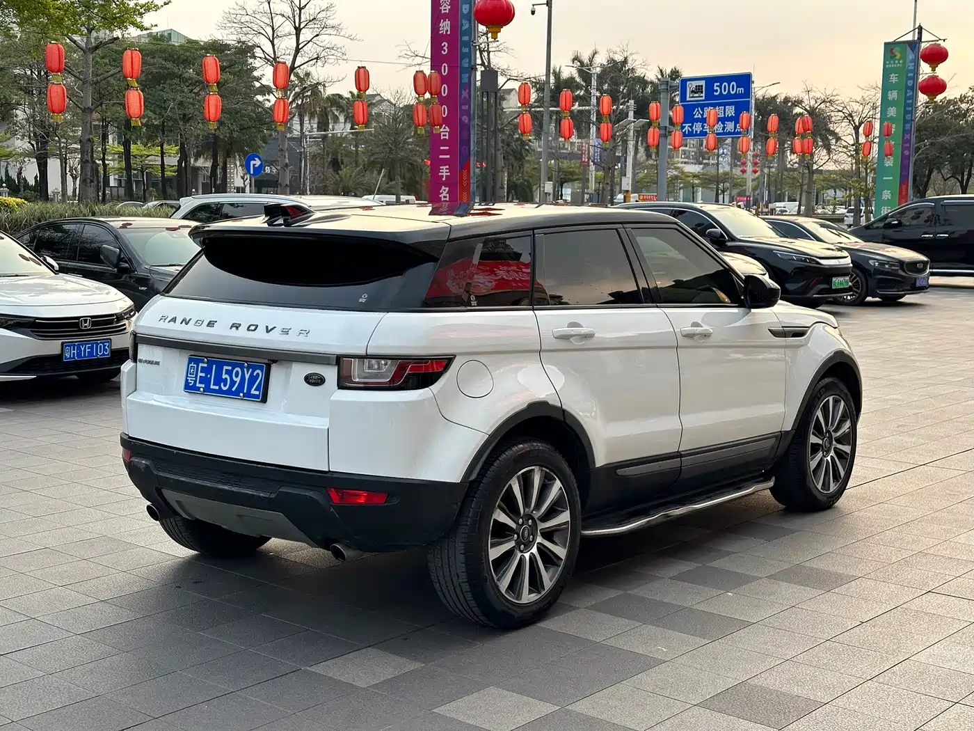 Land Rover Range Rover Evoque 2018 240PS SE Smart Edition фото 9