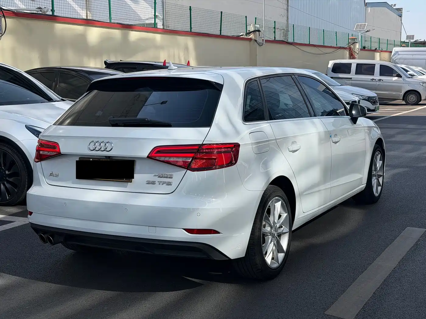 Audi A3 2017 Sportback 35 TFSI Progressive фото 9