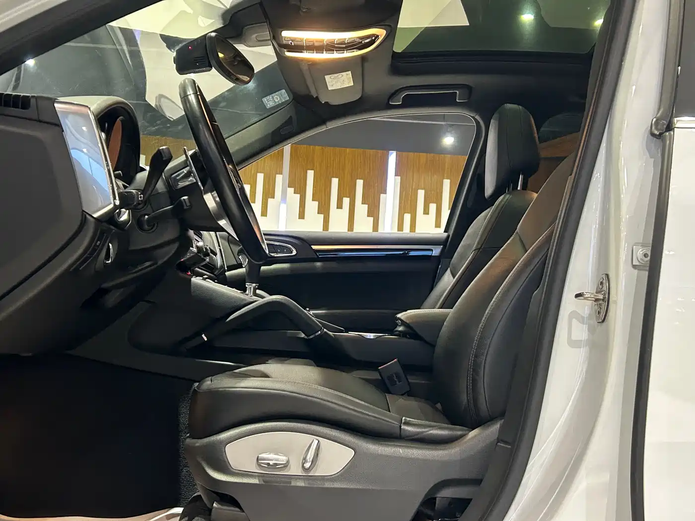 Porsche Cayenne 2015 Cayenne 3.0T фото 11