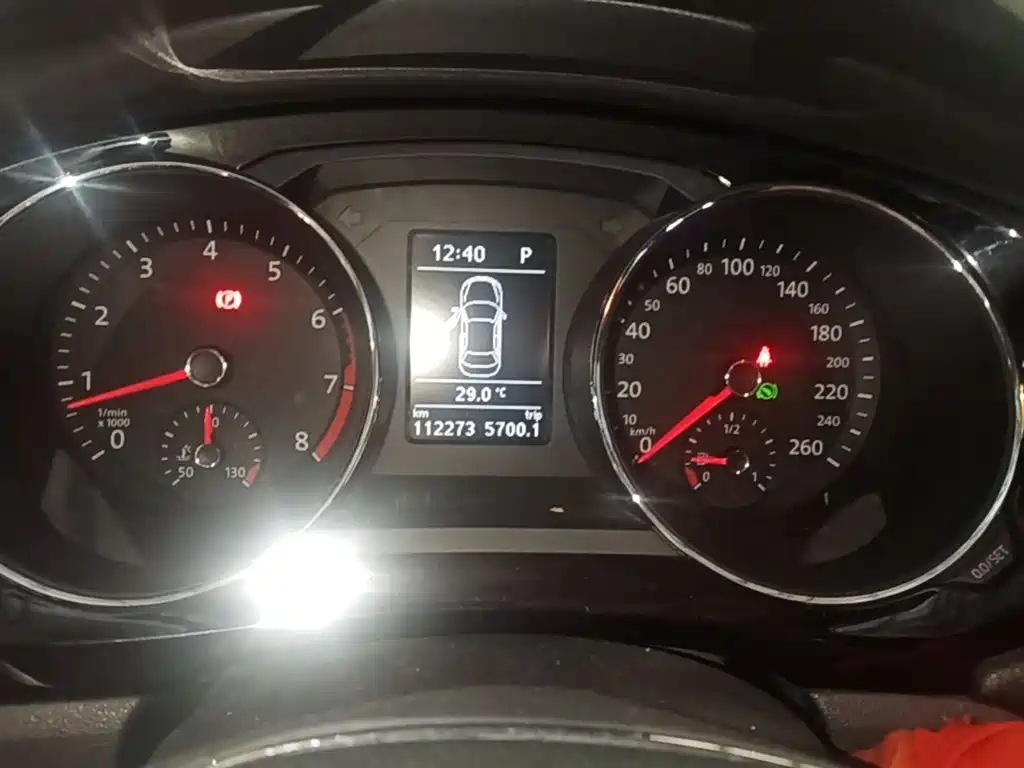 Volkswagen Sagitar 2017 180TSI Auto Exclusive Edition фото 12