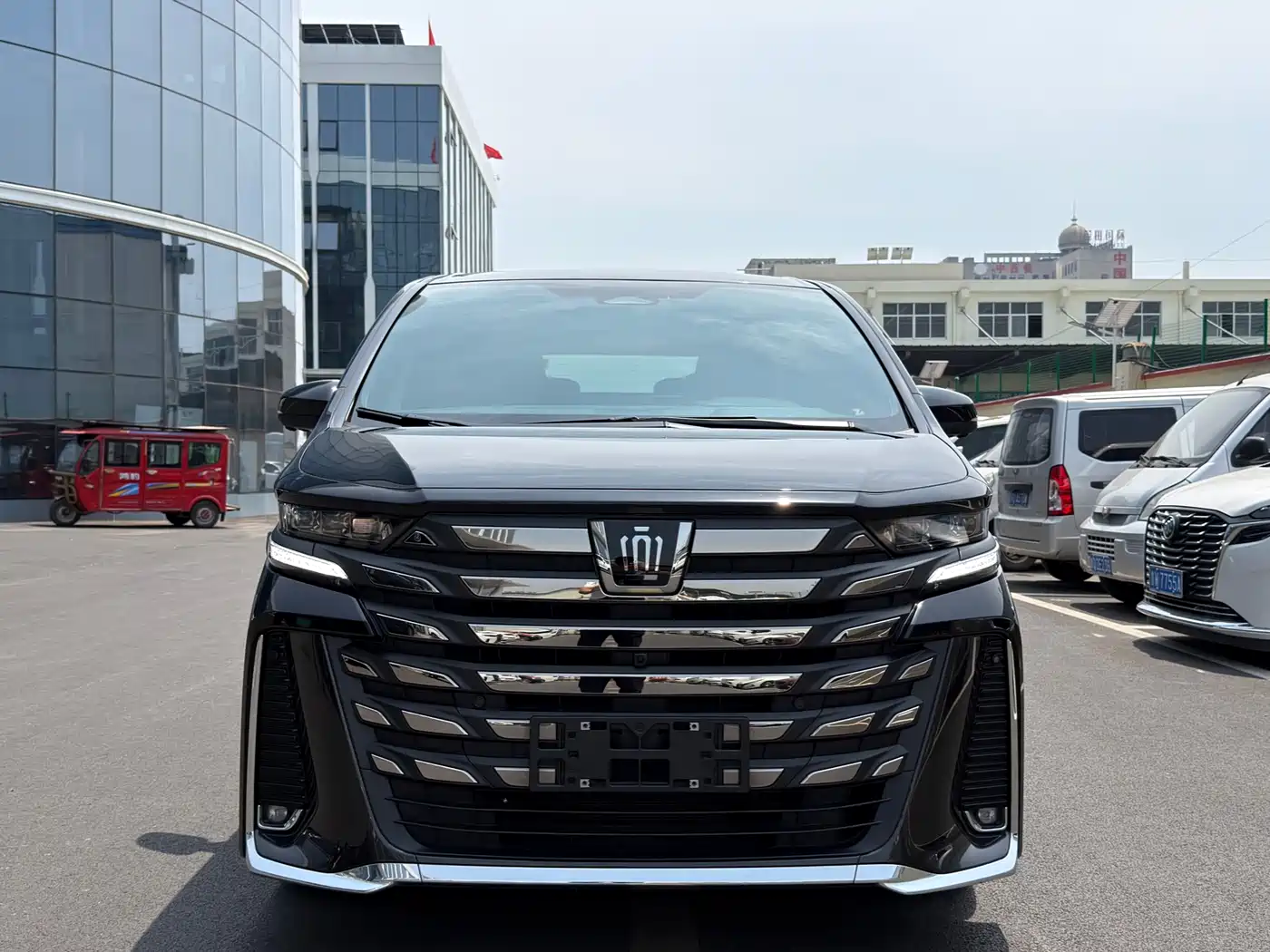 Toyota Vellfire 2024 Crown Hybrid 2.5L Executive Premium Edition