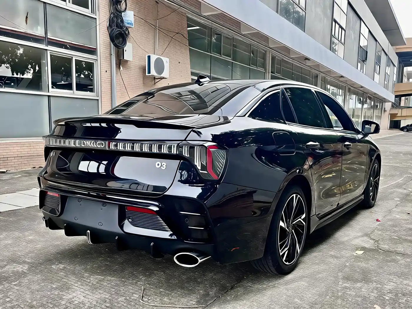 LYNK 03